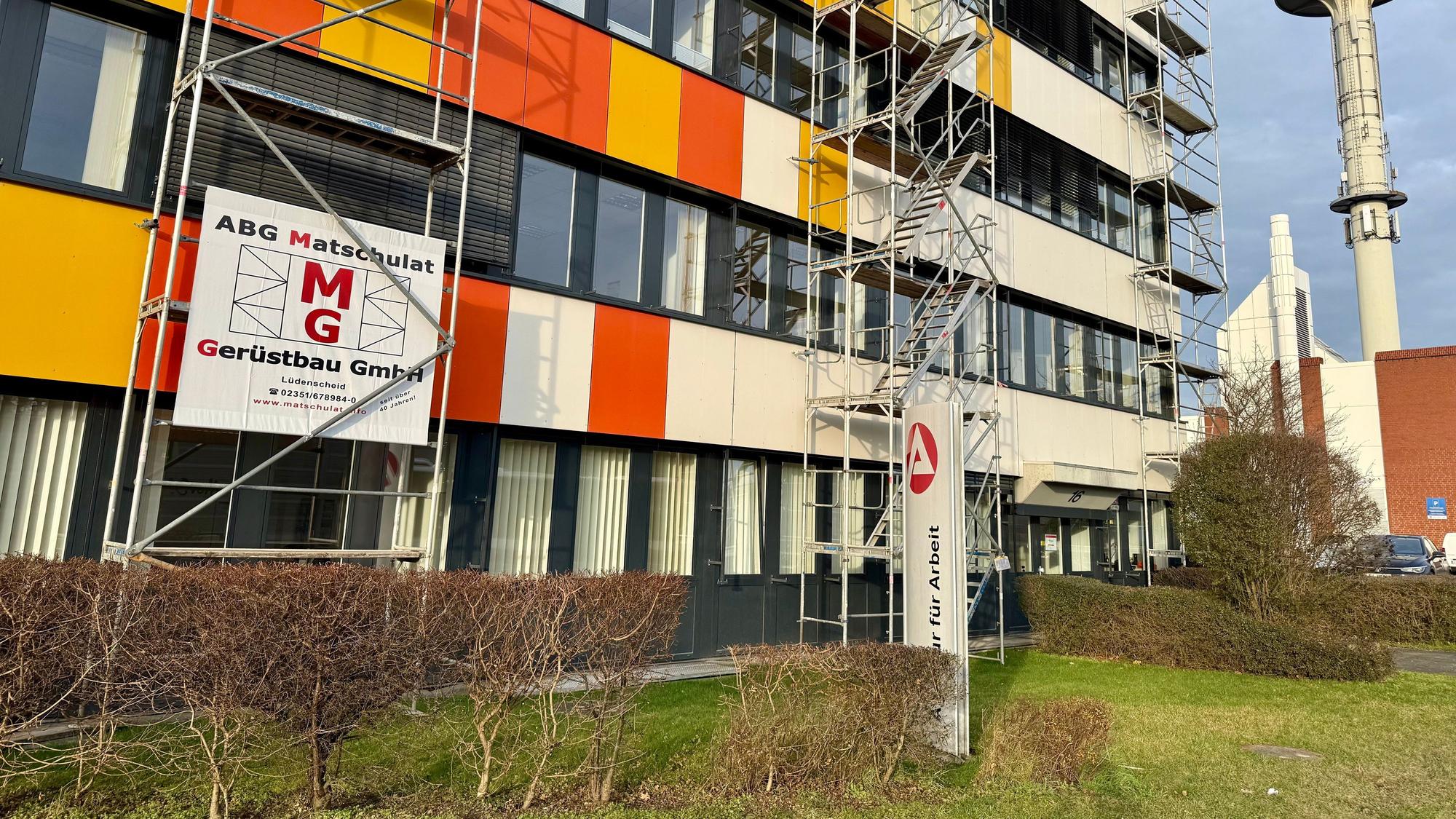 Die Arbeitsagentur Leverkusen an der Heinrich-von-Stefan-Straße in Leverkusen