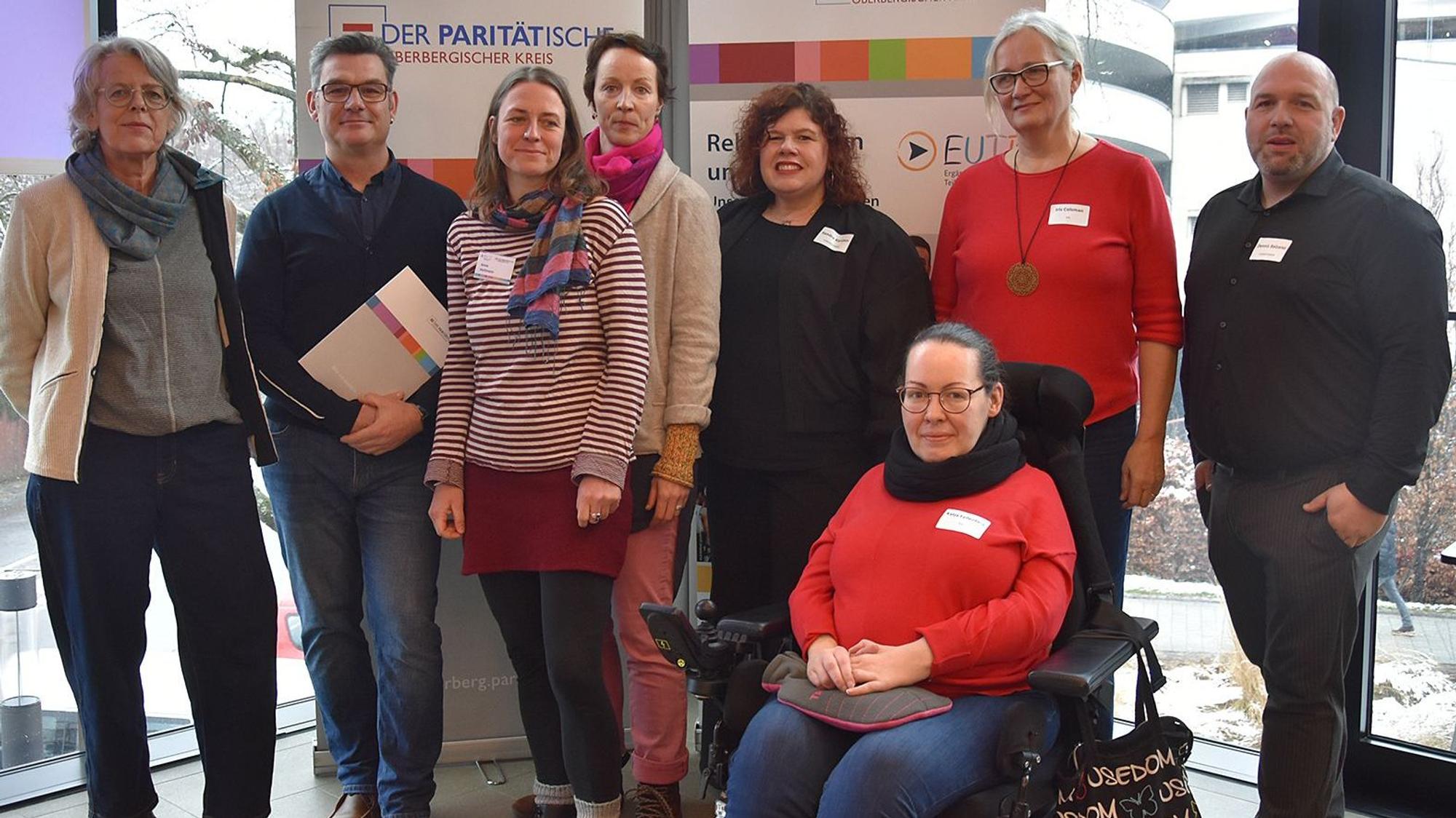 Die Akteure bei der Tagung in der Gummersbacher Vogtei: (v.l.) Inge Lütkehaus, Christian Gollner, Anne Heitmann, Kathleen Götz, Sandra Karsten, Katja Fellenberg, Iris Colsmann und Dennis Balzano.