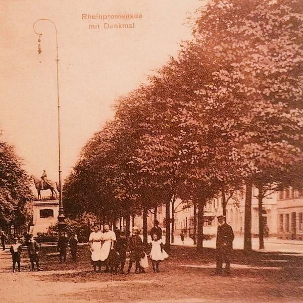 Das Kaiser-Wilhelm-Denkmal schmückte fast 45 Jahre lang das Mülheimer Rheinufer, 1907.