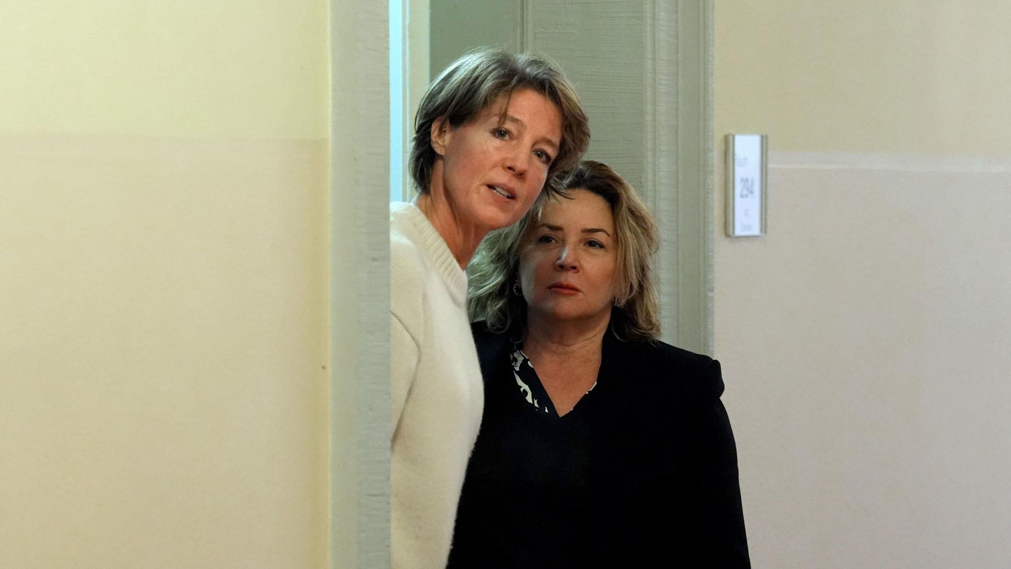 Christina Block (l.) muss sich vor Gericht verantworten.