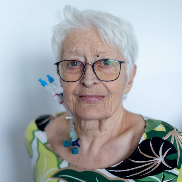 Marguerite Rinkens (78) wartet noch vier Tage, bis ihre T-Zellen so gut trainiert sind, dass sie den Krebs in ihrem Körper bekämpfen können.