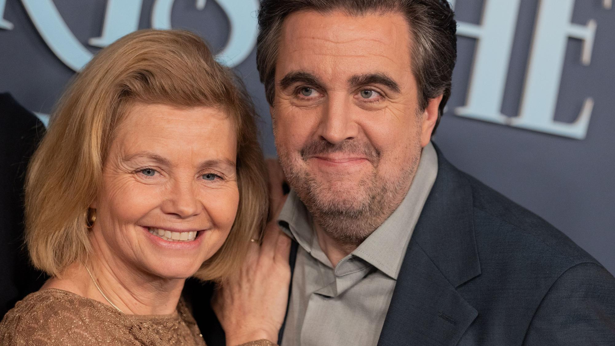 Schauspielerin Annette Frier und Schauspieler Bastian Pastewka kommen zur Premiere des Films „Fabian und Die Mörderische Hochzeit“ in das Cinenova Kino.