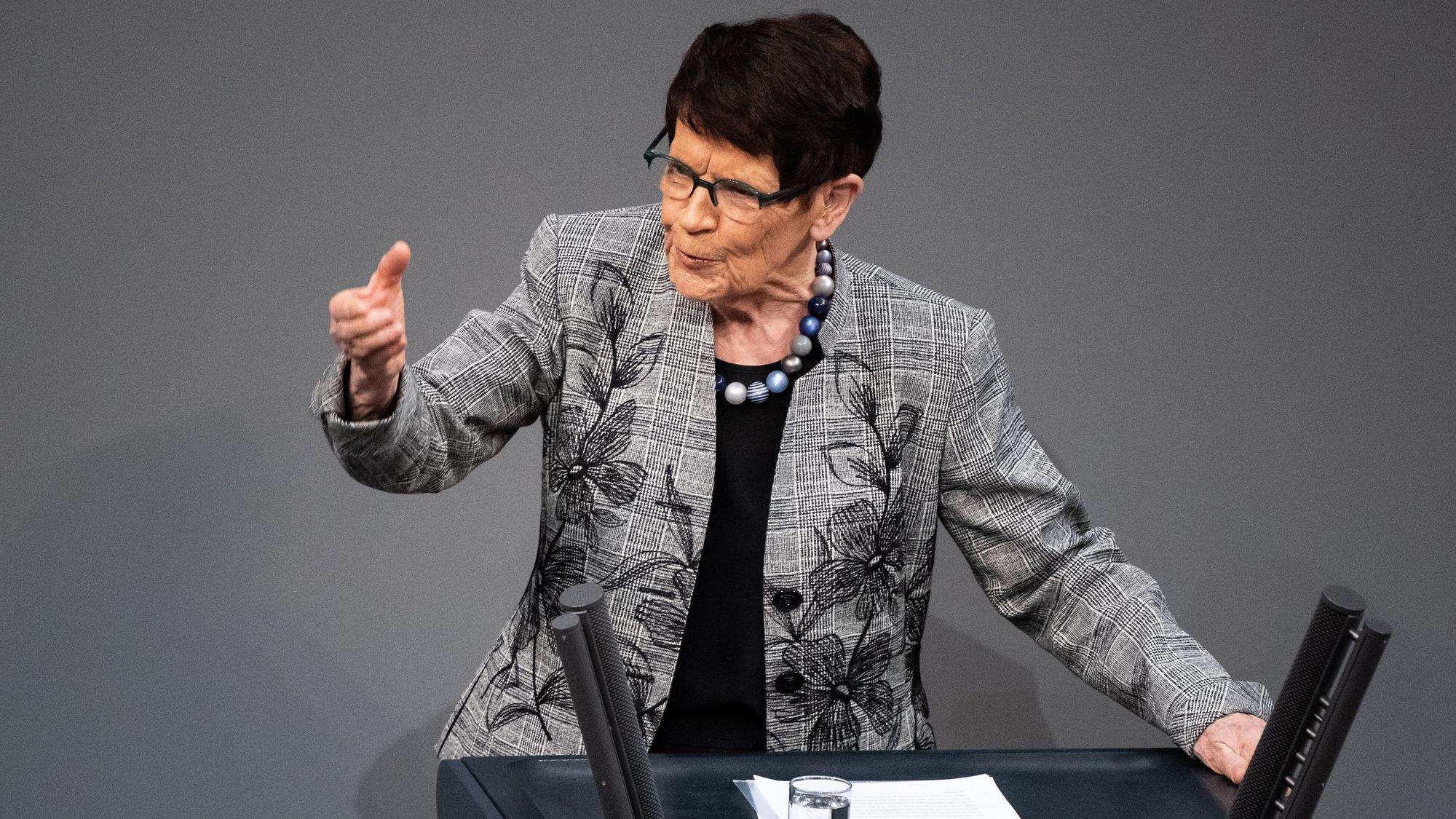 Rita Süssmuth (CDU), ehemalige Bundestagspräsidentin und Frauenministerin, ist gestorben.