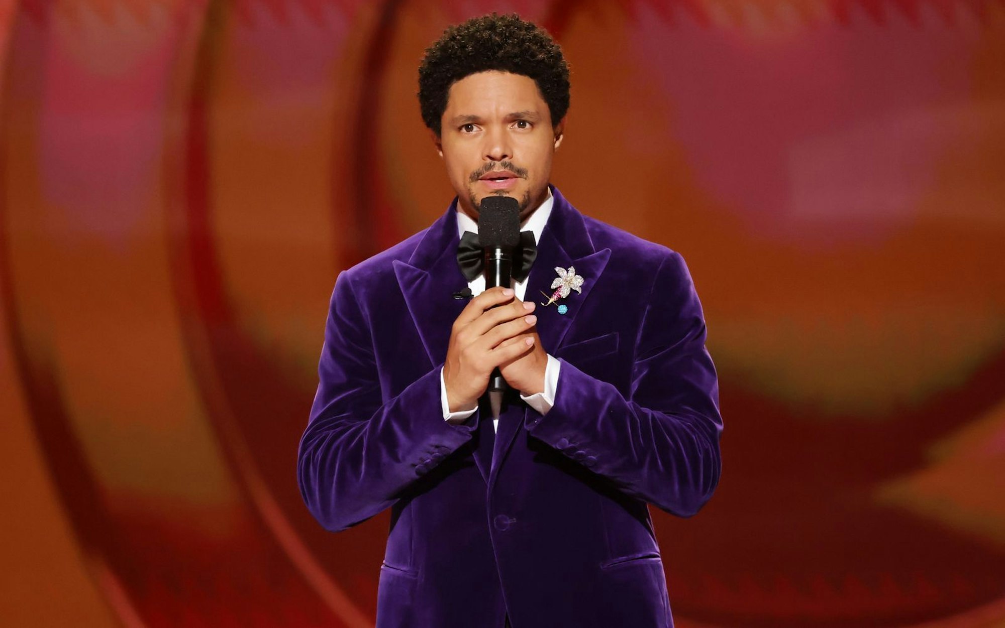 US-Entertainer Trevor Noah hat den Zorn von Donald Trump auf sich gezogen. (Bild: 2026 The Recording Academy/Kevin Winter)