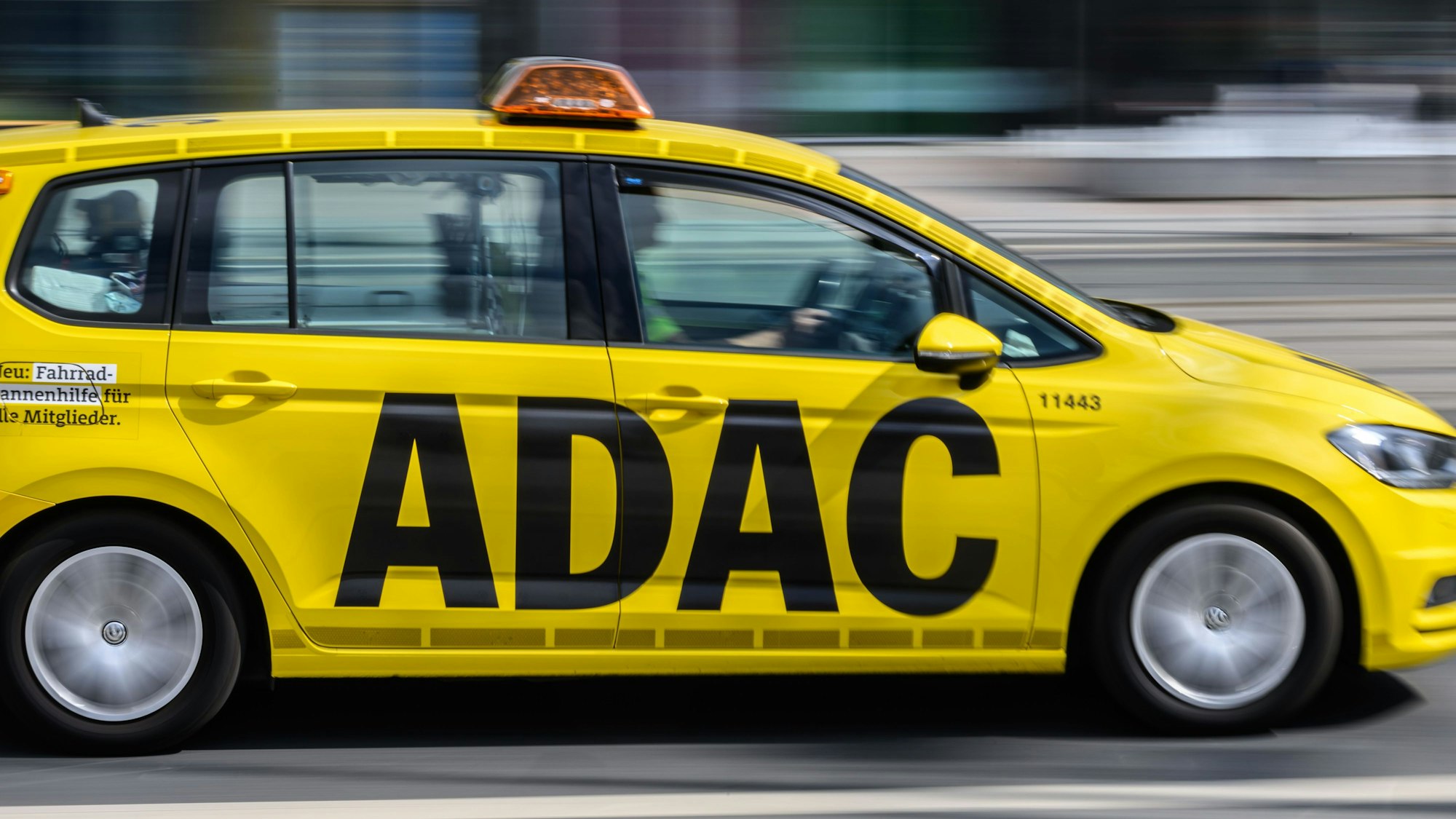 ADAC-Mitglieder mögen es nicht, wenn sich ihr Präsident für mehr Klimaschutz ausspricht (Symbolbild eines Fahrzeugs der ADAC-Pannenhilfe).