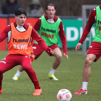 Felipe Chávez beim Training des 1. FC Köln