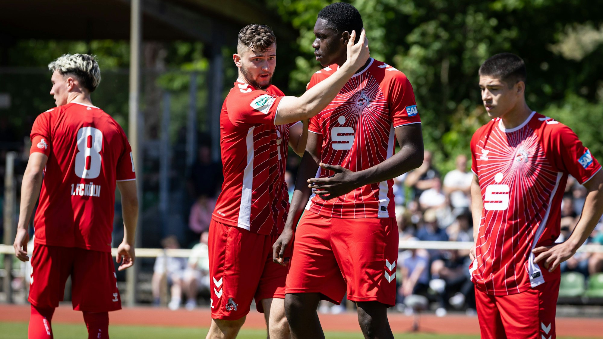 Luis Stapelmann und Assad Kotya-Fofana sind die Säulen der Kölner Abwehr.