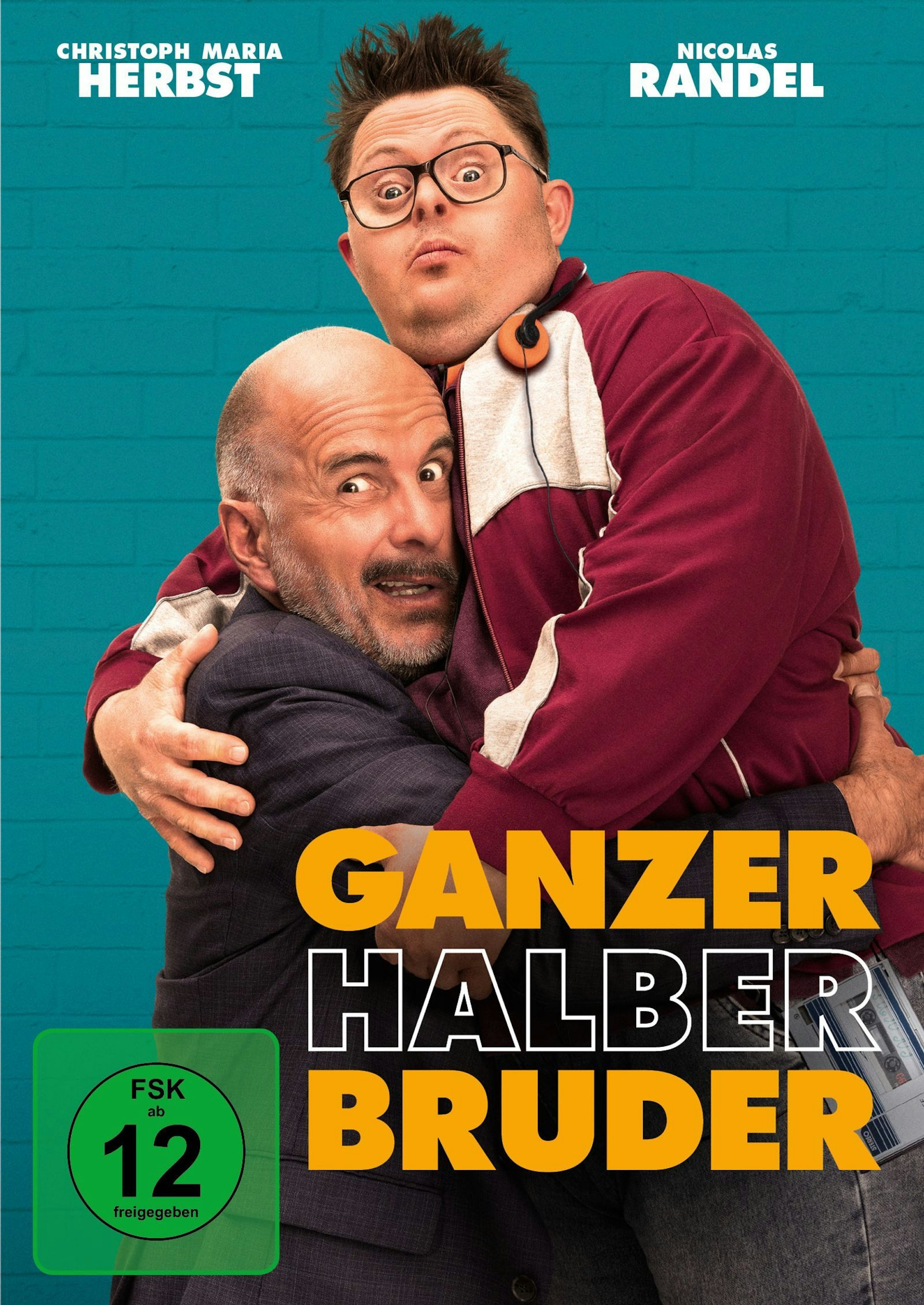 „Ganzer halber Bruder“ ist eine charmante Buddy-Komödie. (Bild: Leonine)