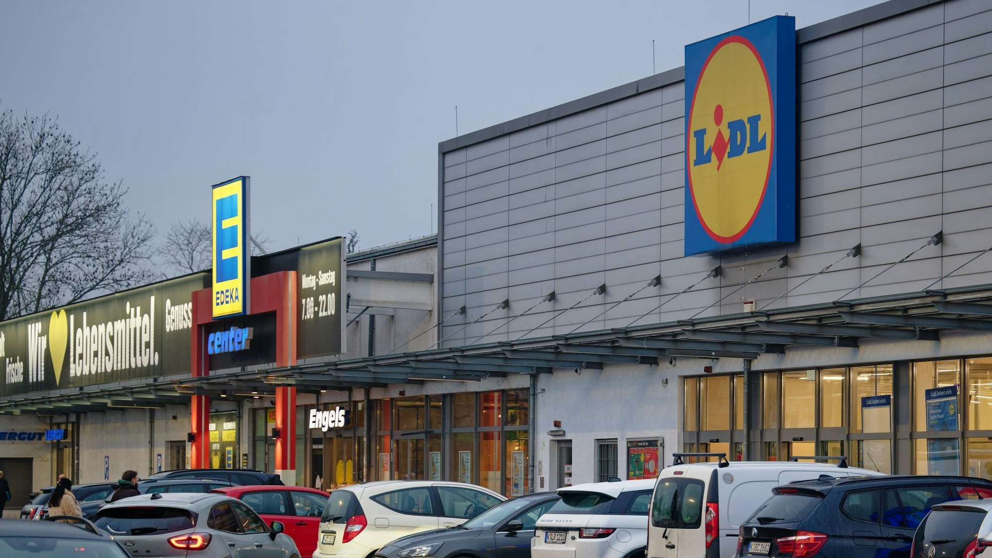 Lidl macht Aldi die Preisführerschaft streitig.