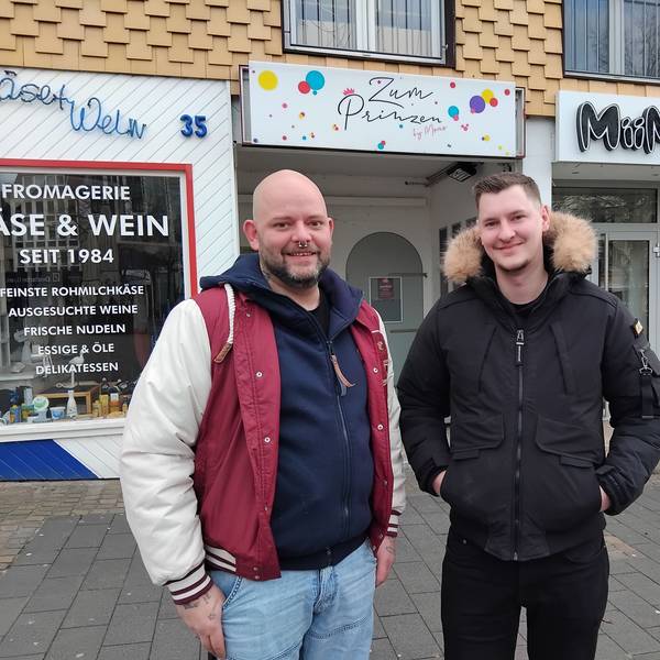 Neues Projekt: Manuel "Momo" Schmitz (links) und sein Kompagnon Dominik Pohle ziehen mit ihrer Kultkneipe Zum Prinzen in den früheren Casbah-Club.