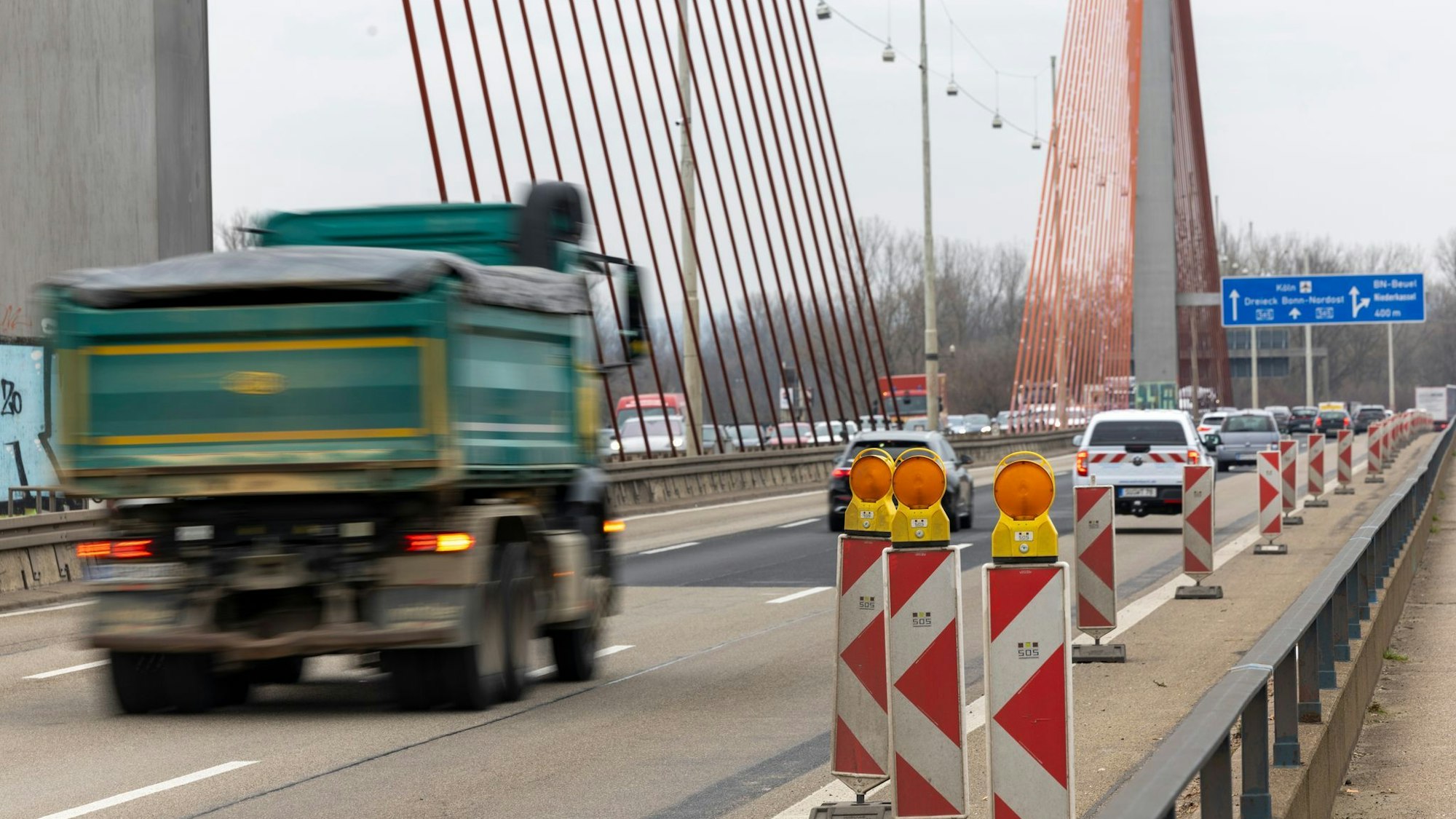 Am Freitagabend soll die Sperrung enden. (Archivbild)