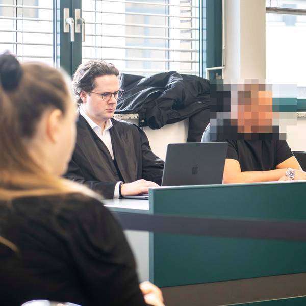 Das Bild zeigt einen Moment im Amtsgericht Euskirchen während der Verhandlung.