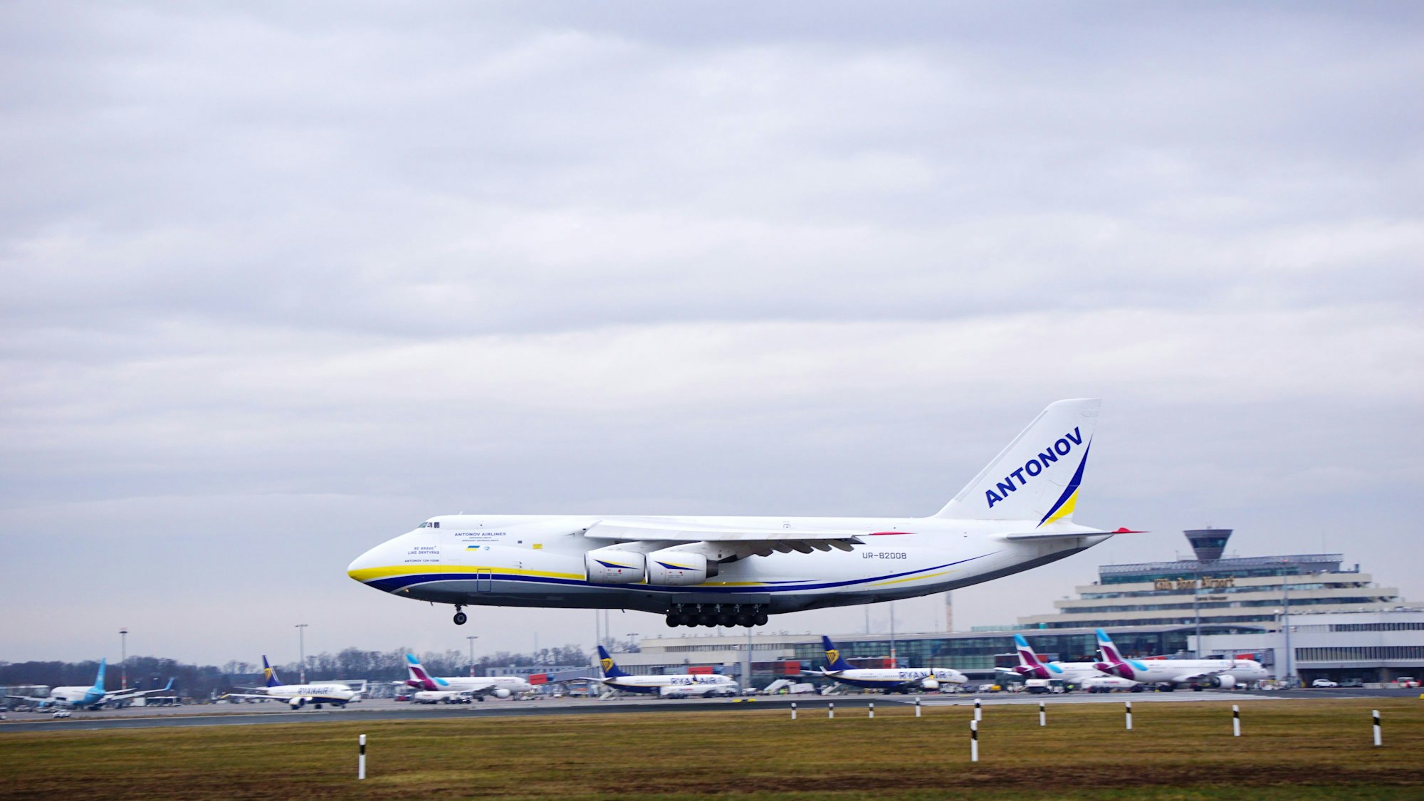 Antonov 124