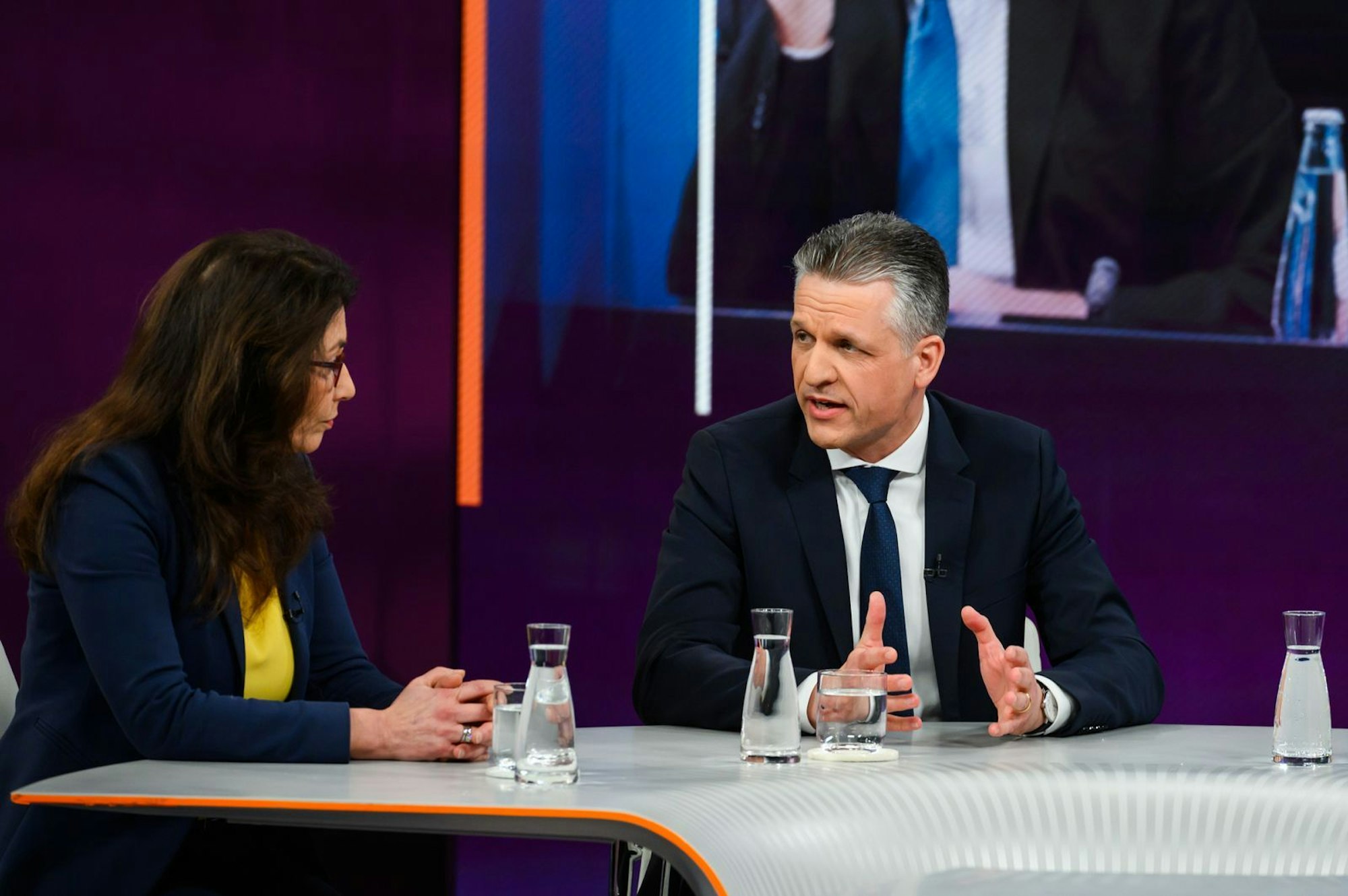 „Typisch Grüne“, schimpfte Thorsten Frei. (Bild: ZDF/Jule Roehr)