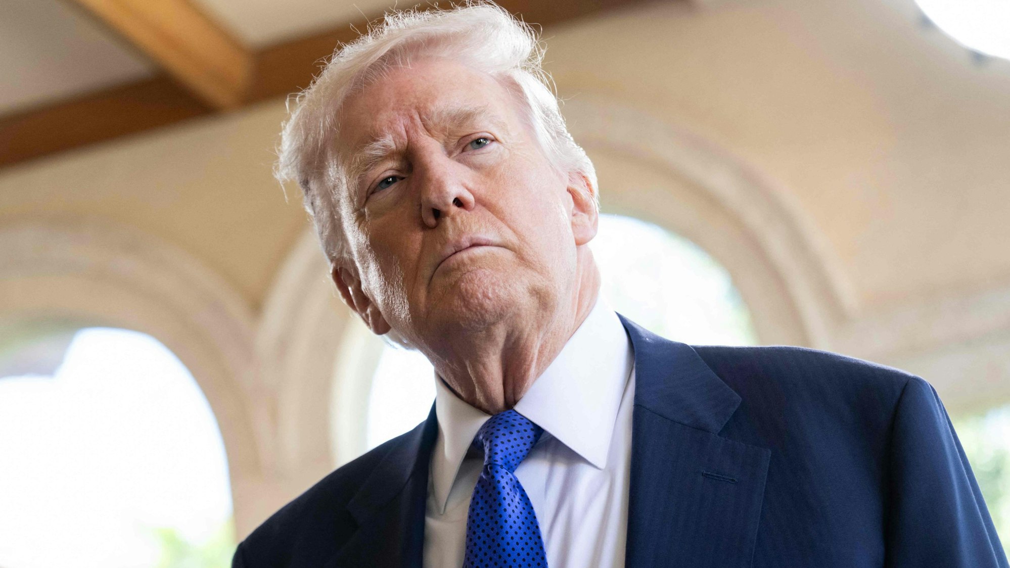 Donald Trump setzte innerhalb weniger Stunden dutzende Posts auf Truth Social ab.