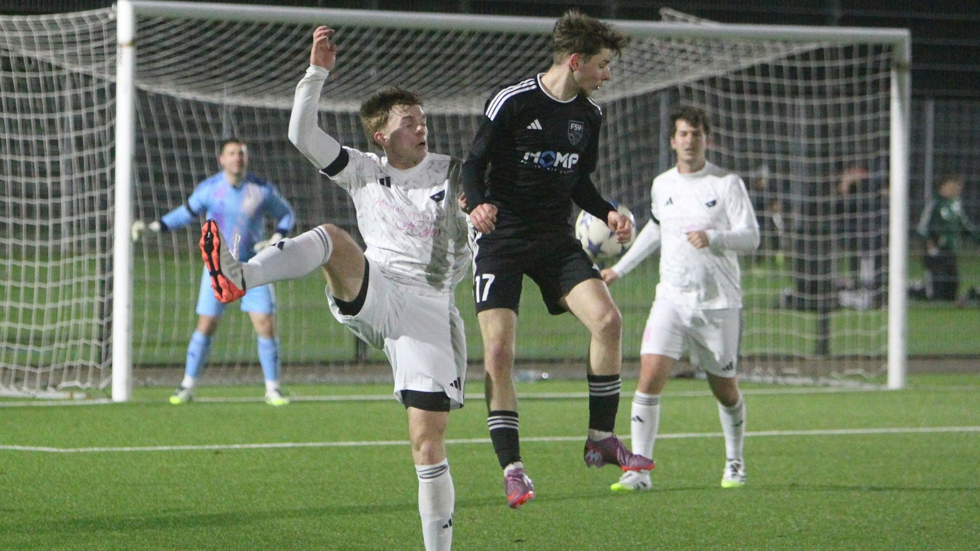 Ben Oberscheid (links)