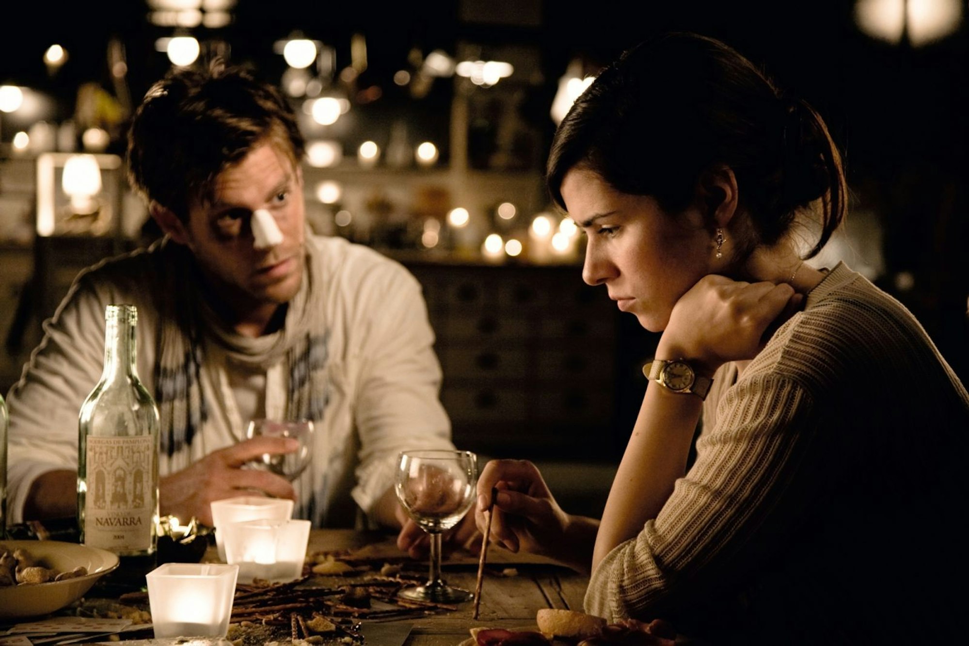 Annas (Nora Tschirner) Ex-Freund (Ken Duken) ist zurückgekehrt. (Bild: Warner Bros. )