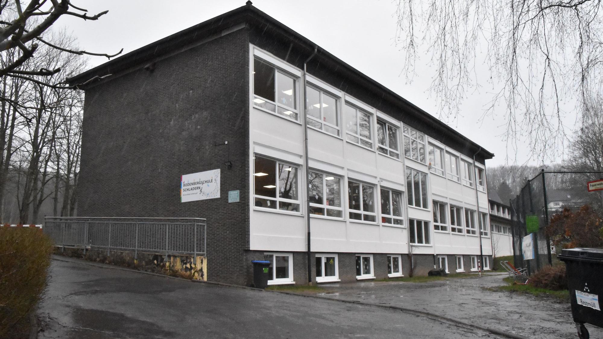 An der Bodenbergschule in Windeck ist bisher auch IB West als Träger für die OGS verantwortlich. (Archivbild)
