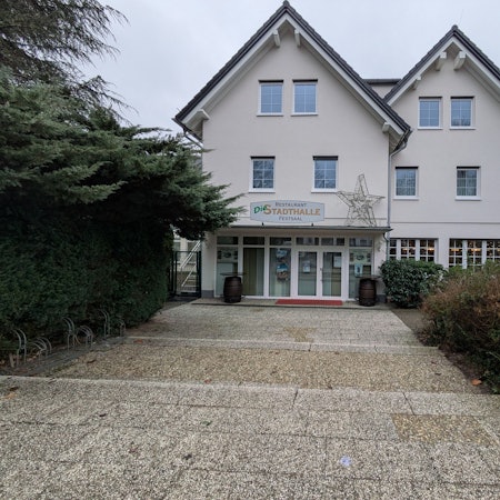 Die Stadthalle Bergisch Neukirchen