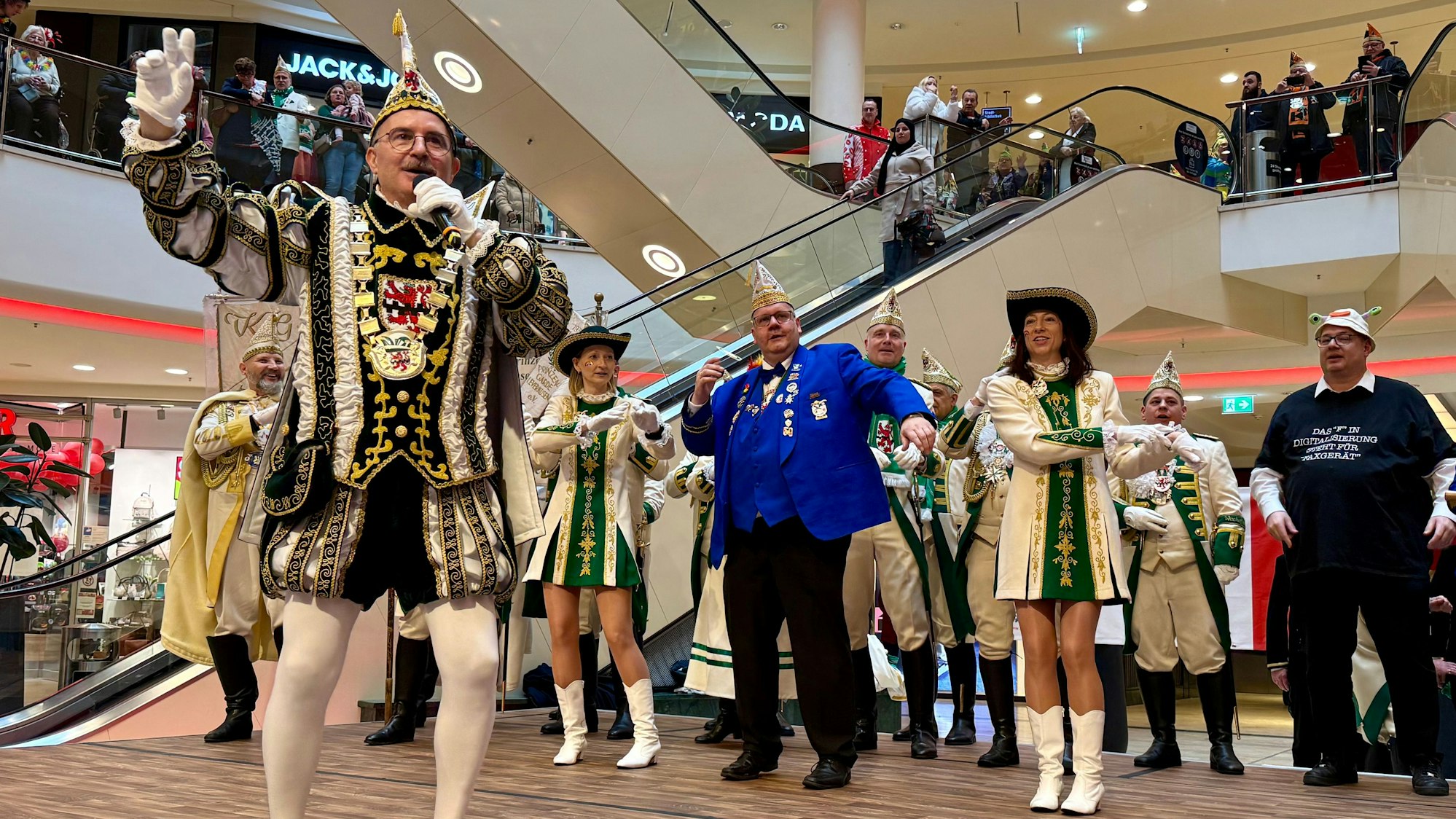 Prinz Rogério, singend