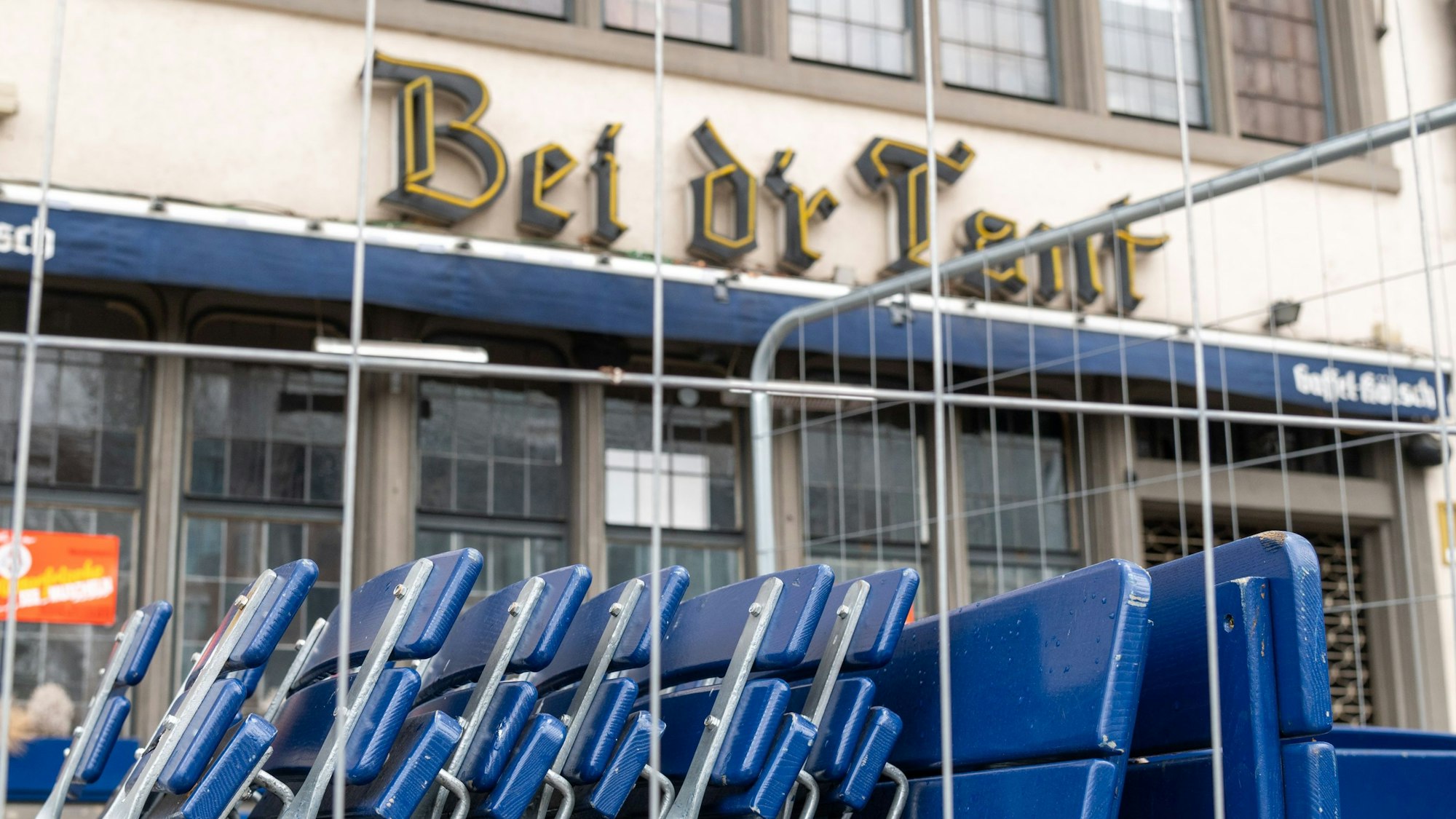 Die kölsche Kultkneipe Bei d`r Tant in der Innenstadt von außen. (Archivbild)