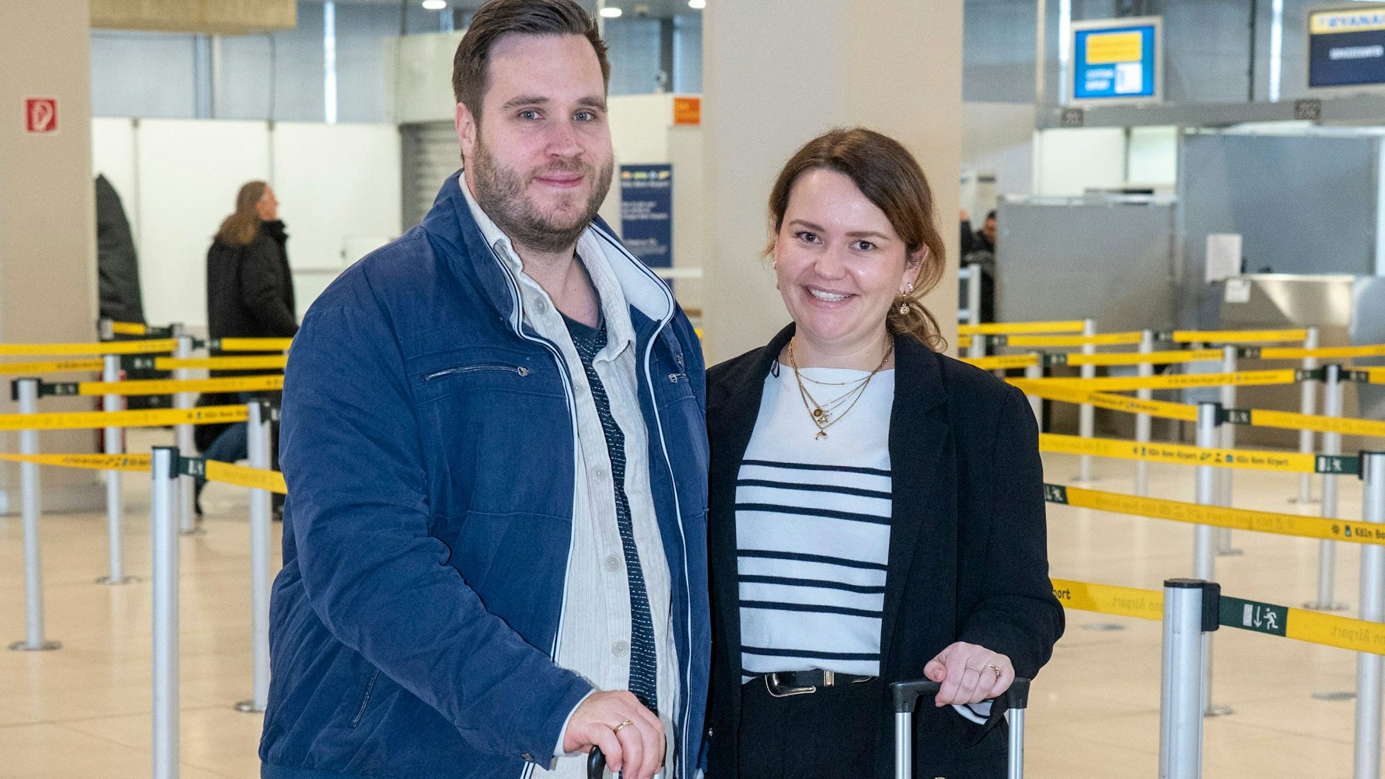 Laura verzichtet ihrem Freund Sebastian zuliebe auf das Feiern in Köln.