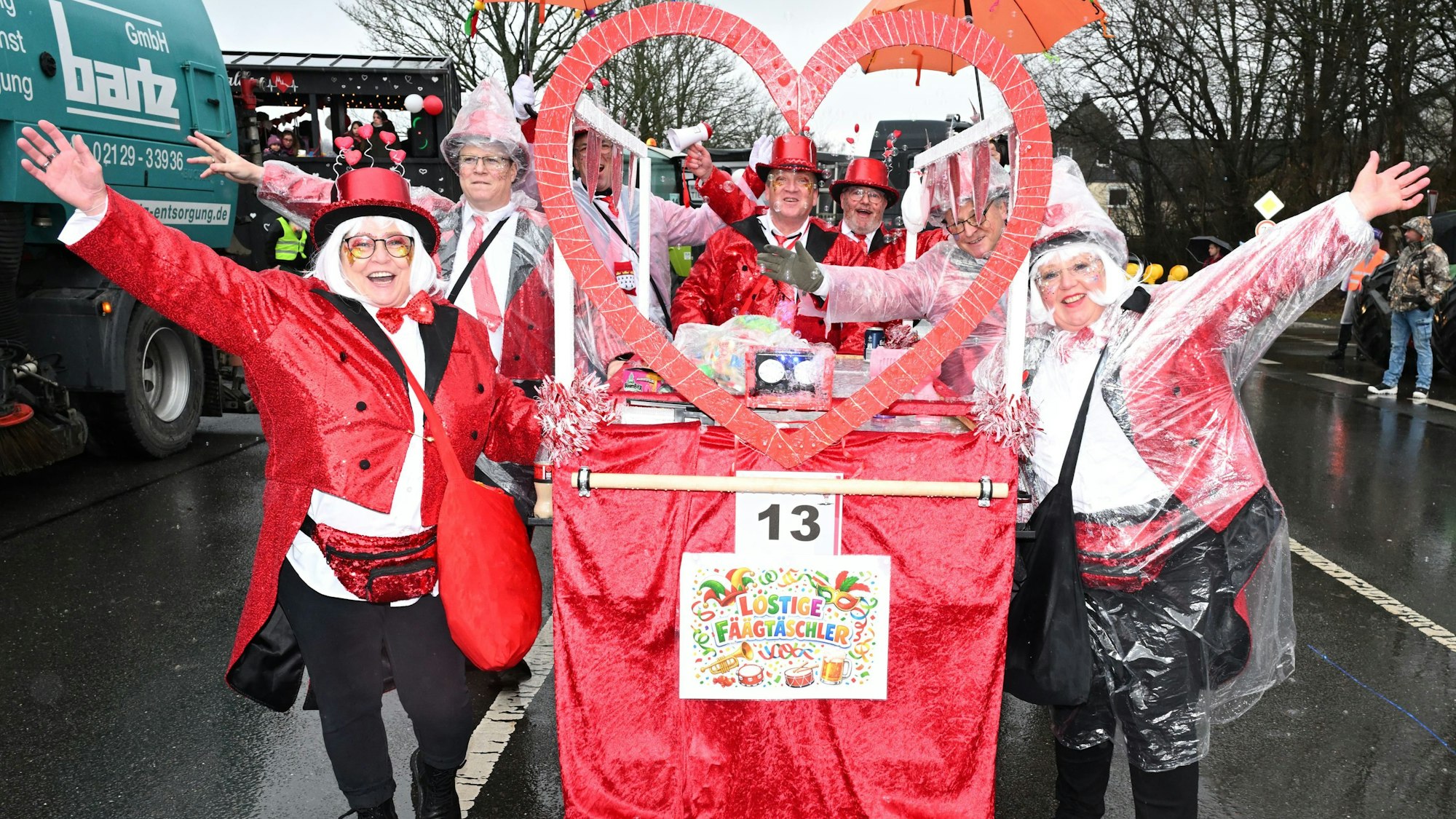 Das Foto zeigt die Löstigen Fäägtäschler