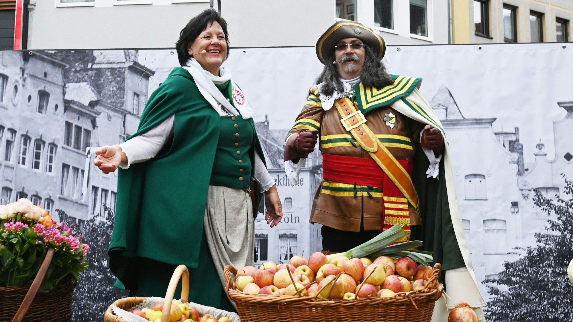 Jan und Griet beim „Spill an d’r Vringspooz“