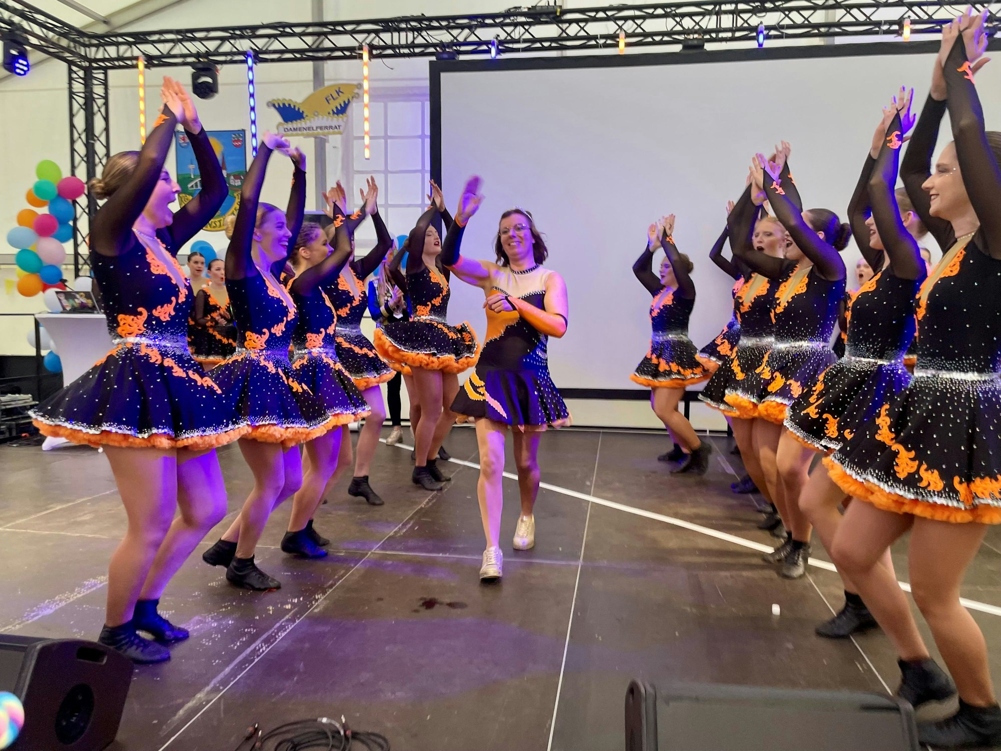 Als ehemalige Tänzerin ließ es sich Prinzessin Nadine nicht nehmen, selbst mit zu tanzen.