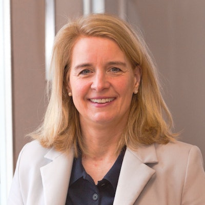 Das Foto zeig die Wipperfürther Bürgermeisterin Anne Loth