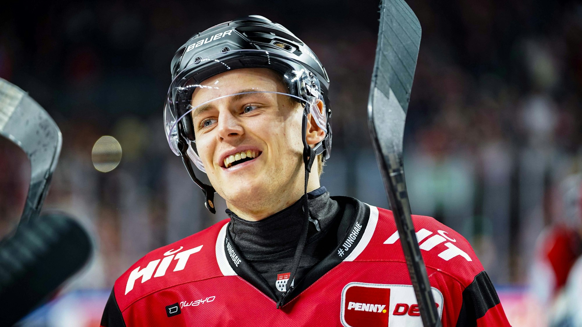 KEC‑Verteidiger Jan Luca Sennhenn im Einsatz.