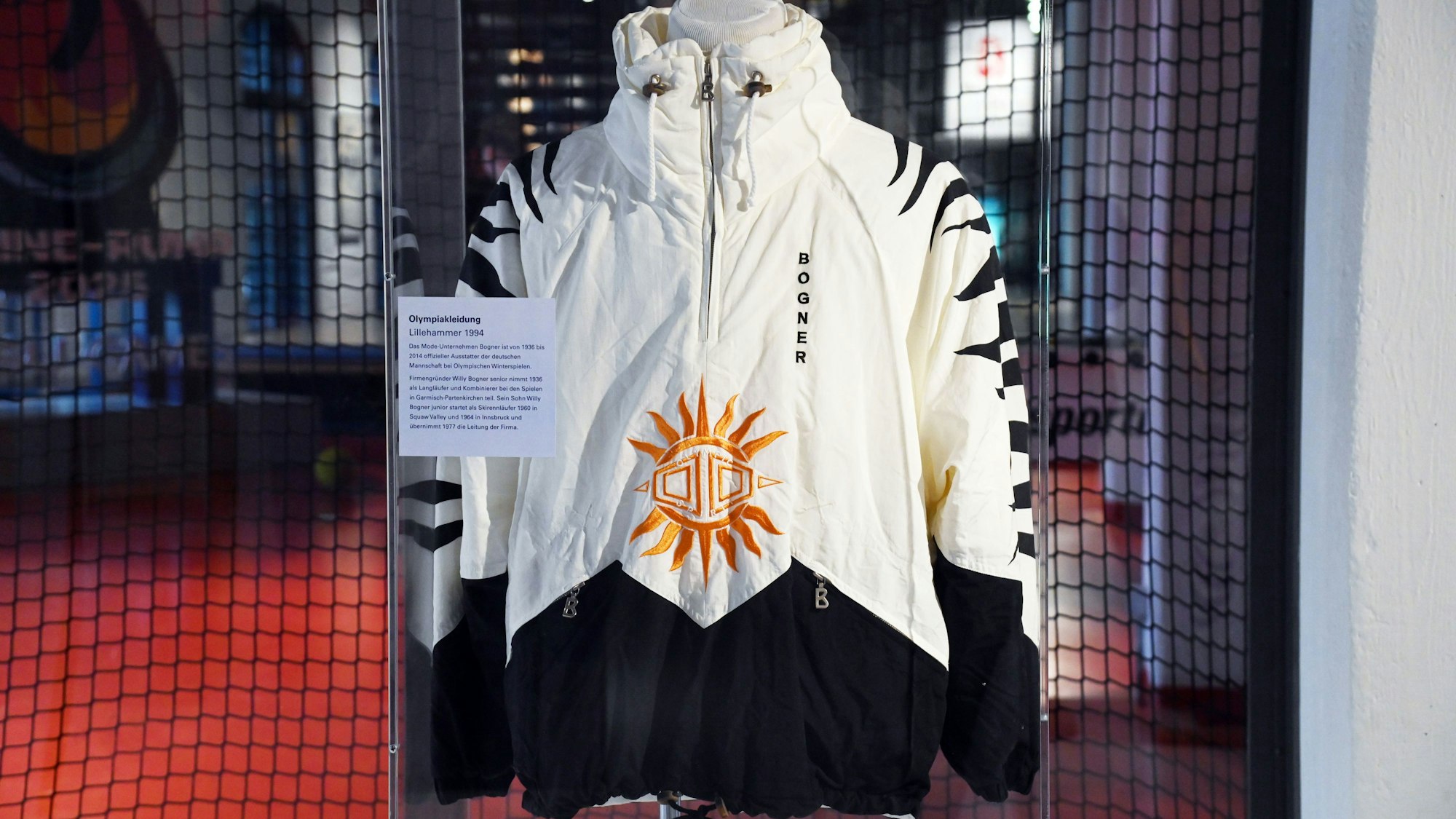 Eine Jacke von Bogner aus der deutschen Olympiakleidung für Lillehammer 1994.