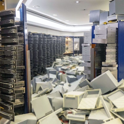 Blick in den verwüsteten Tresorraum der Sparkasse in Gelsenkirchen-Buer. Die Polizei veröffentlichte dieses Foto einige Wochen nach der Tat.