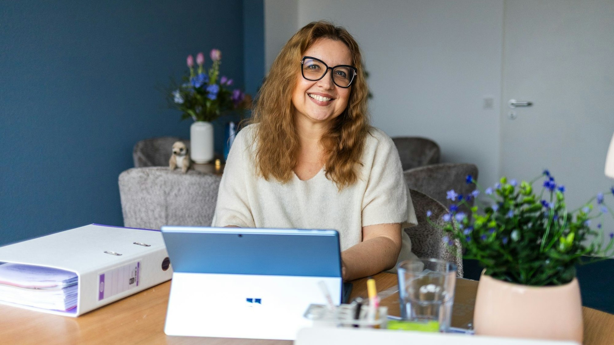 Kinderpsychotherapeutin Dr. Ewa Cionek-Szpak nutzt die KI von Doctolib als Sprechstundenhilfe