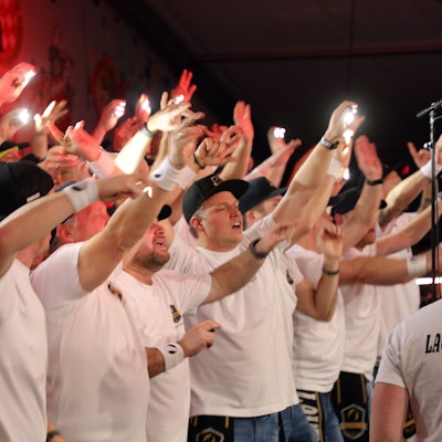 Das Foto zeigt den Chor Laut aber schief