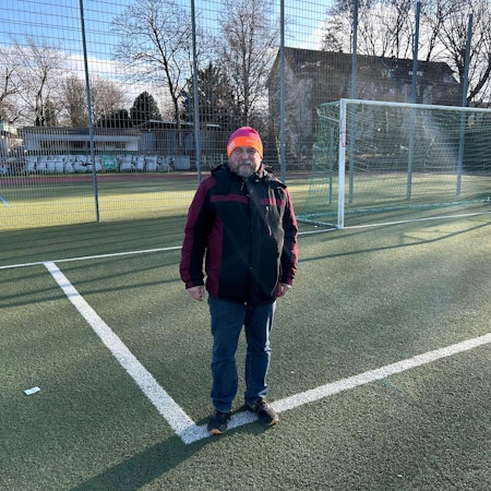 Jürgen Cremer auf der Sportanlage der TFG 1878 Nippes