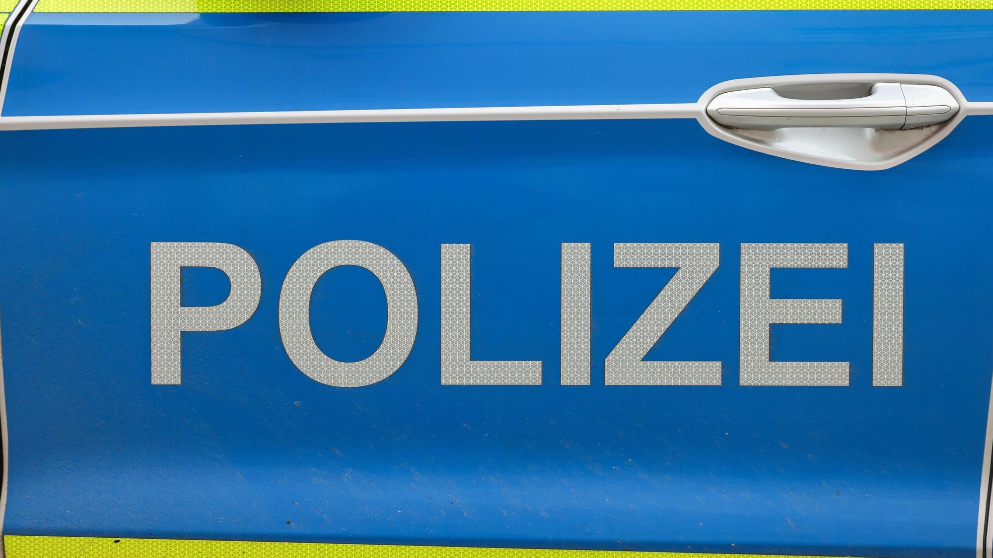 Ein Streifenwagen der Polizei