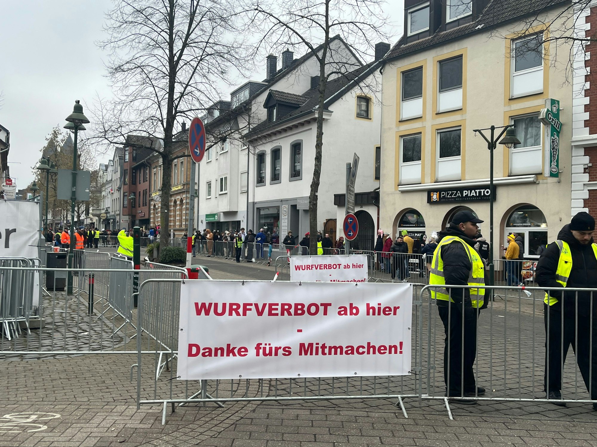 Am Lindenplatz begegnete Feister dem Wolf, von hier aus sei er in die Fußgängerzone gelaufen