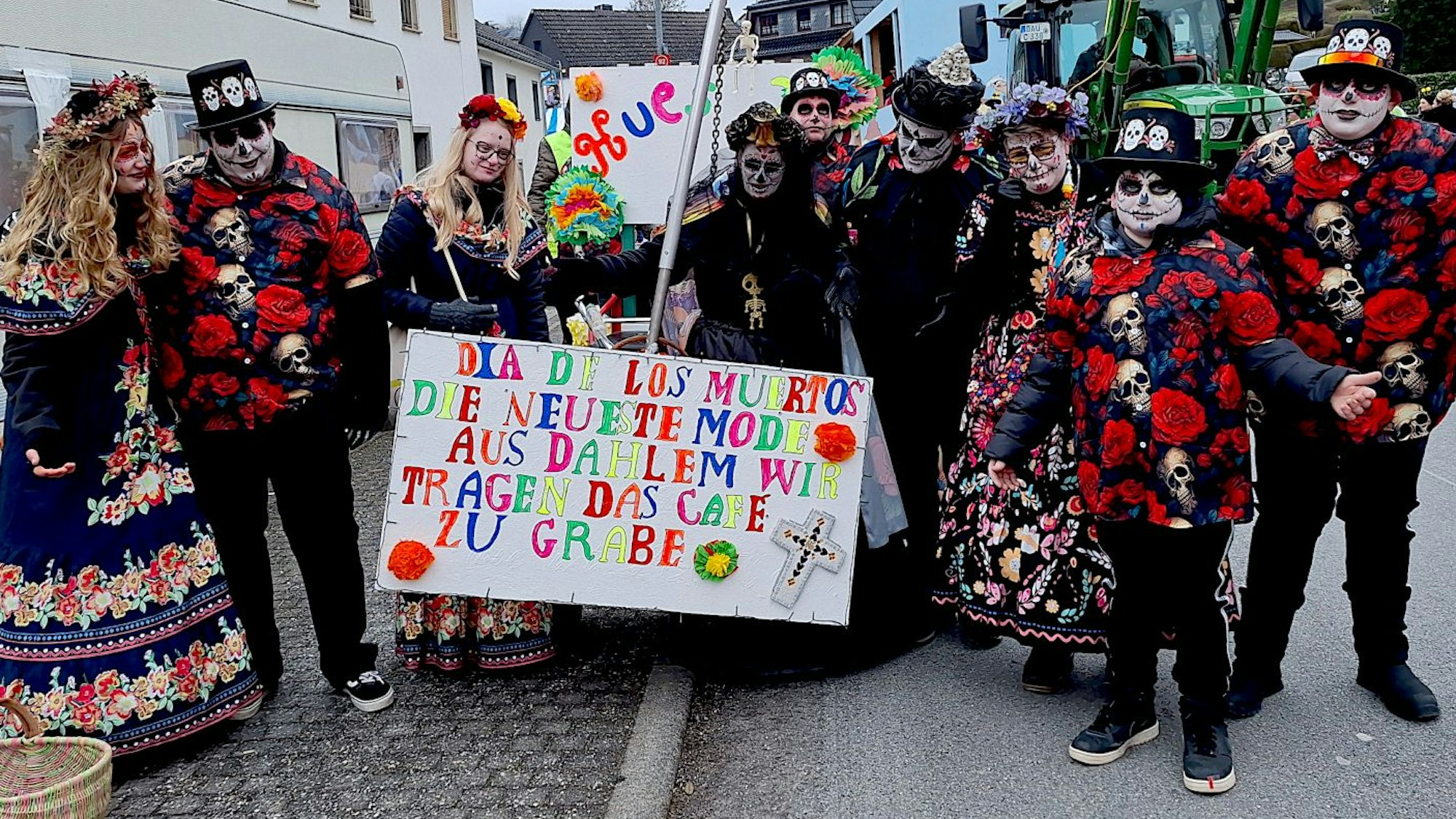 Abgesang auf das einzige Café in Dahlem am „Tag der Toten“: Mal wieder wird ein neuer Pächter gesucht.