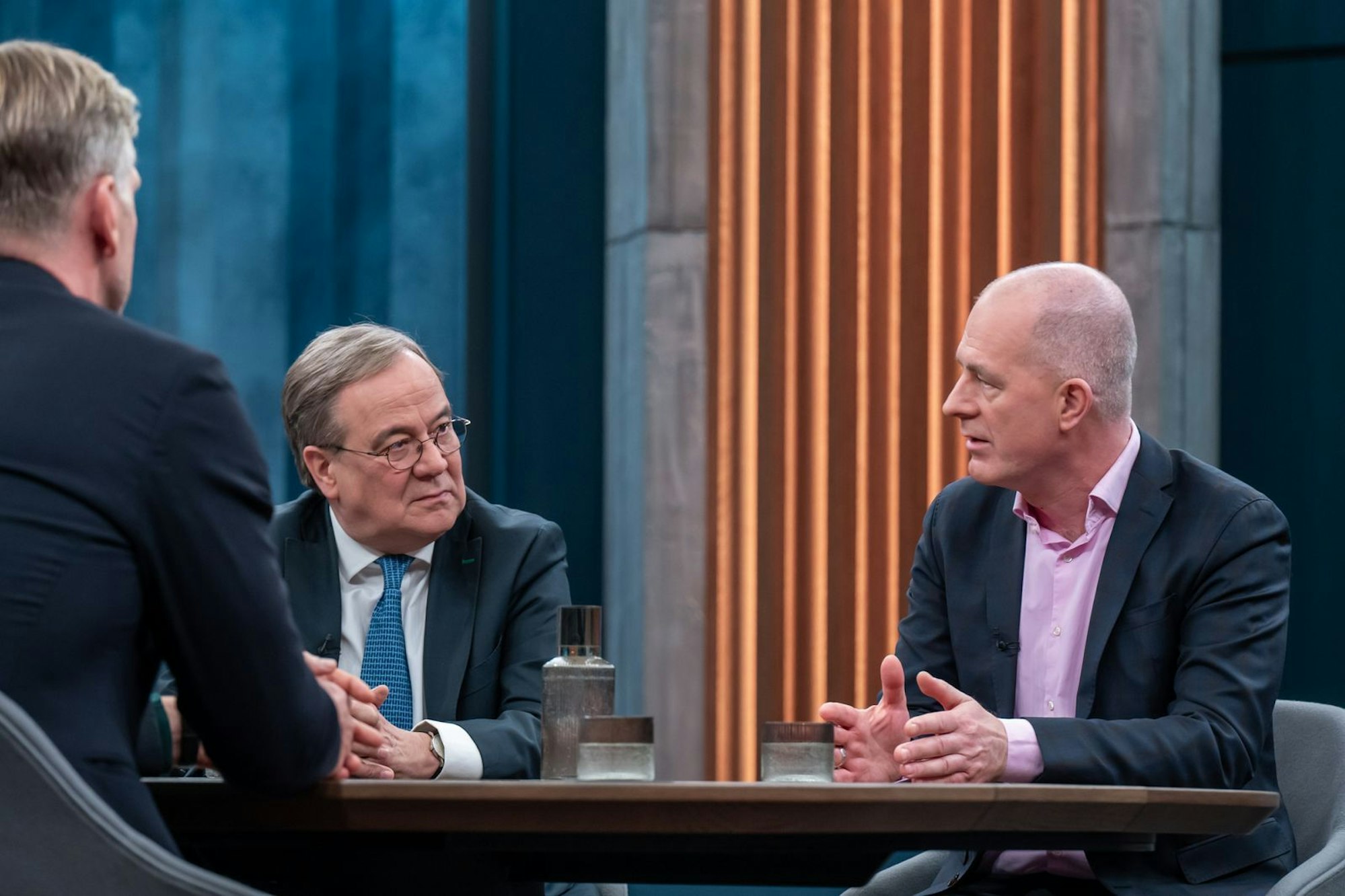 Auch Christian Mölling ist skeptisch, dass die transatlantischen Beziehungen wieder gekittet seien. Die Grönland-Debatte betrachtet der Sicherheitsexperte als Wendepunkt. (Bild: ARD / Thomas Ernst)