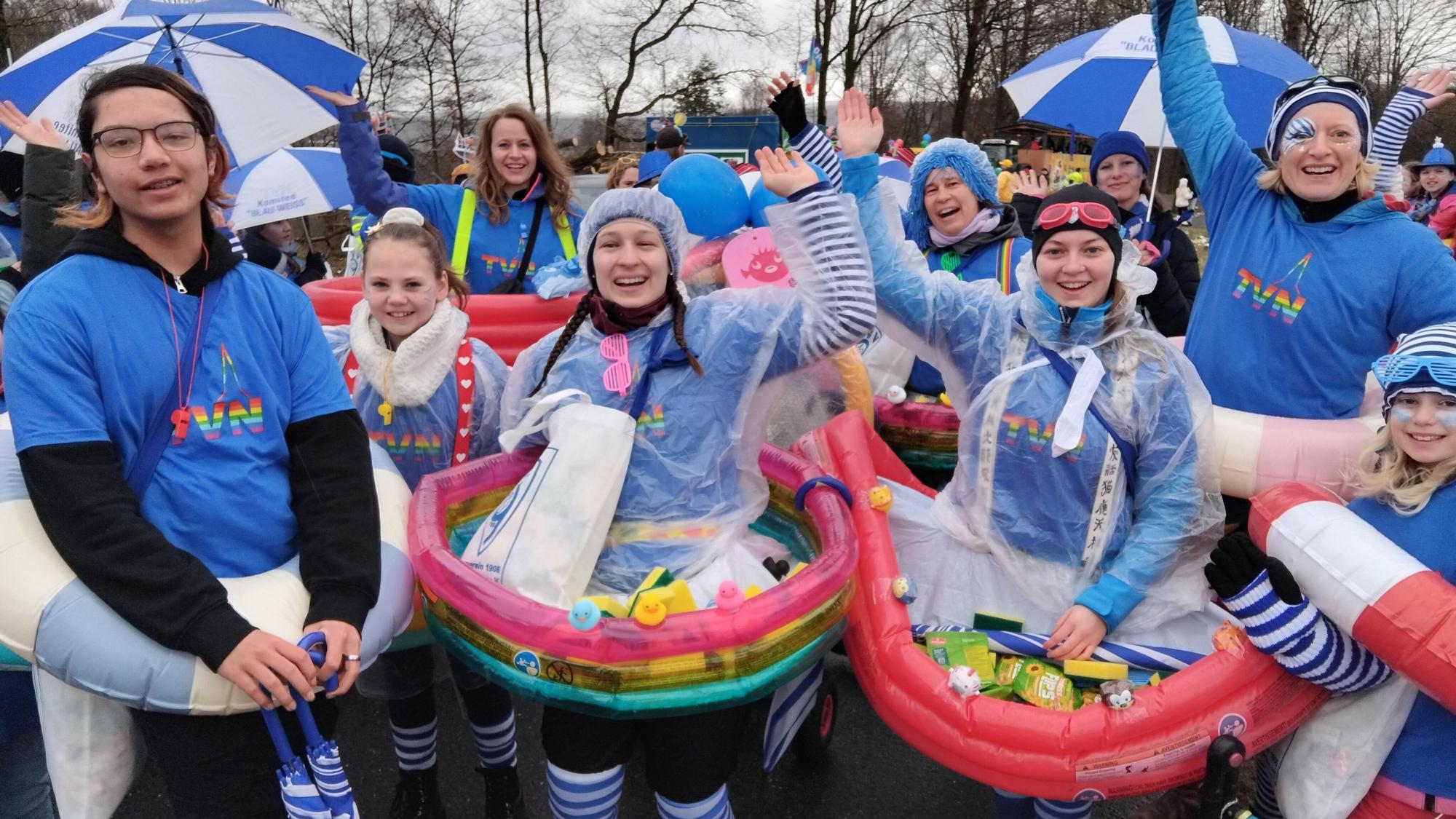 So trainiert die Schwimmabteilung: Der TV Neunkirchen war mit 117 Sportlerinnen und Sportlern die größte Gruppe im Zug.