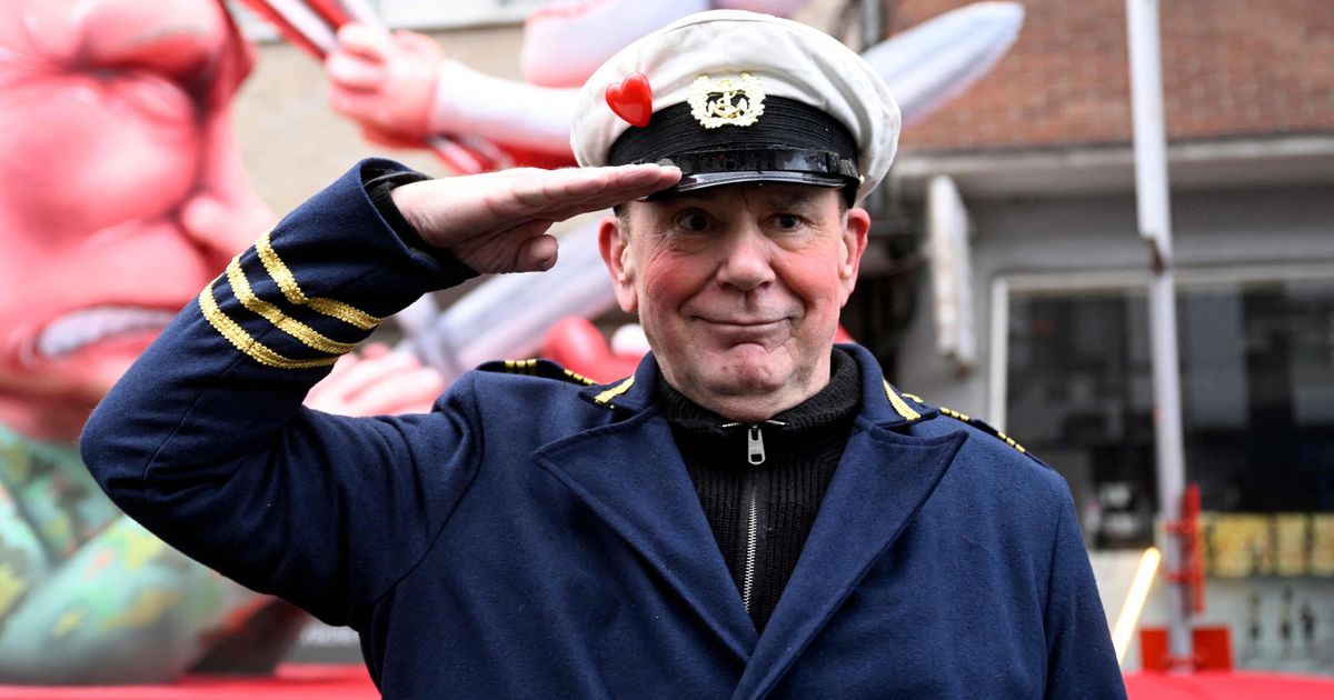 Rosenmontag: Jacques Tilly kontert Anklage Putin-Motivwagen - Kölner Stadt-Anzeiger