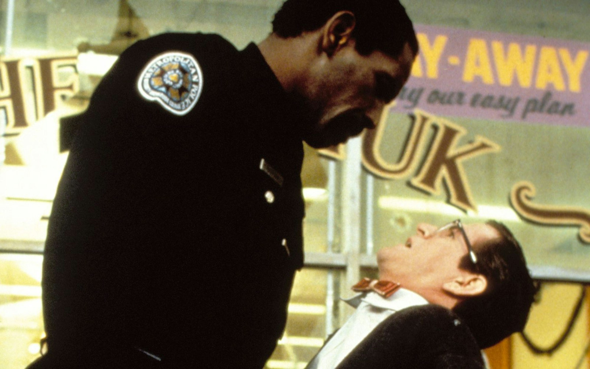 Nach dem Ende der „Police Academy“-Reihe landete Bubba Smith (links) nur noch kleinere Gastrollen. 2011 starb er an einer Vergiftung aufgrund einer Überdosis Diätpillen. (Bild: Warner Bros.)