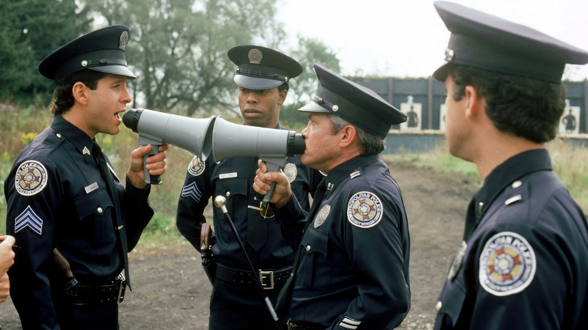 Immer wieder gesendet und gern gesehen: „Police Academy“ gehören zu den beliebtesten Komödien der 1980er- und 1990er-Jahre. (Bild: Warner Bros.)