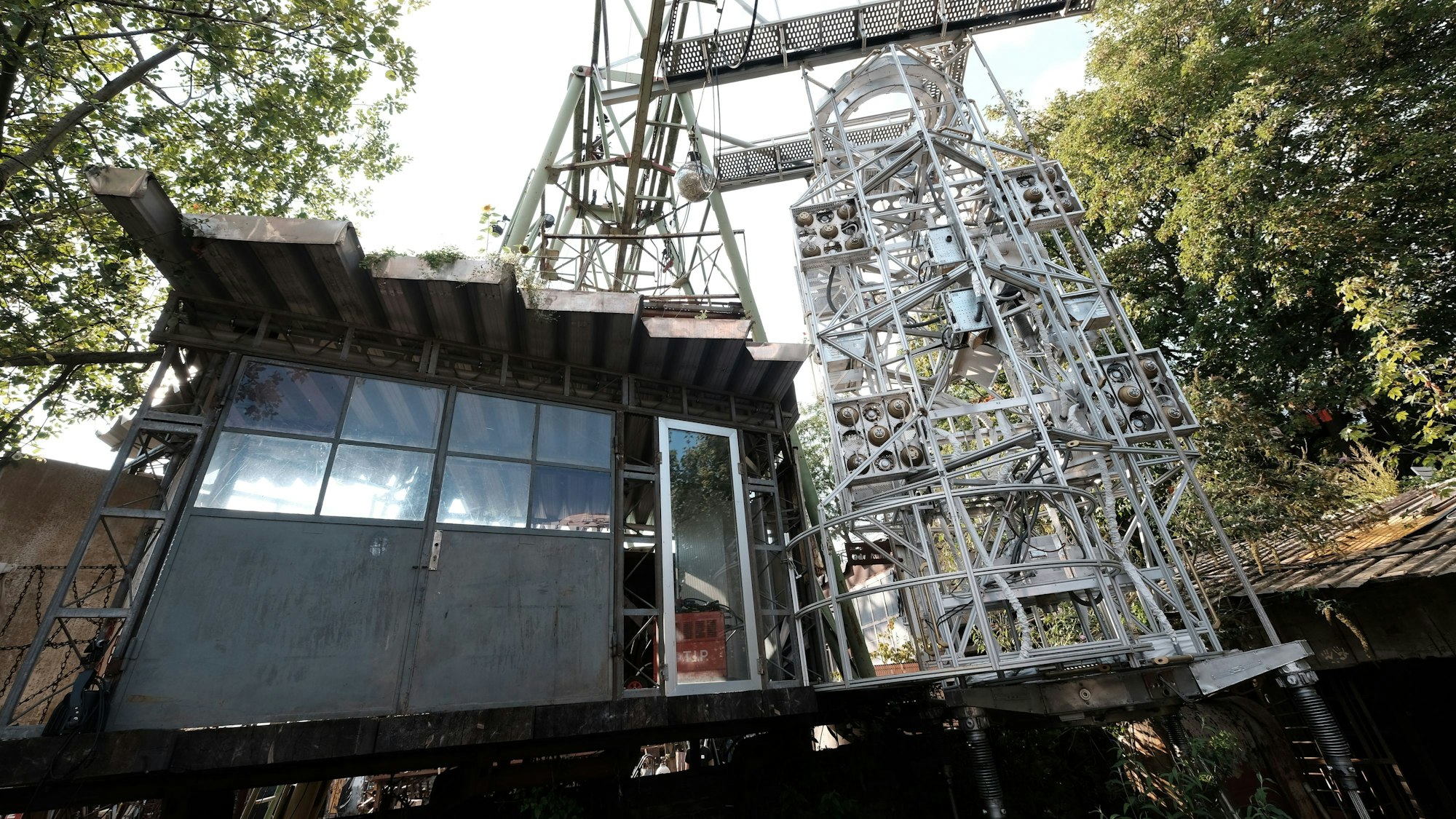 Eine Skulptur auf dem Odonien-Gelände. (Archivbild)