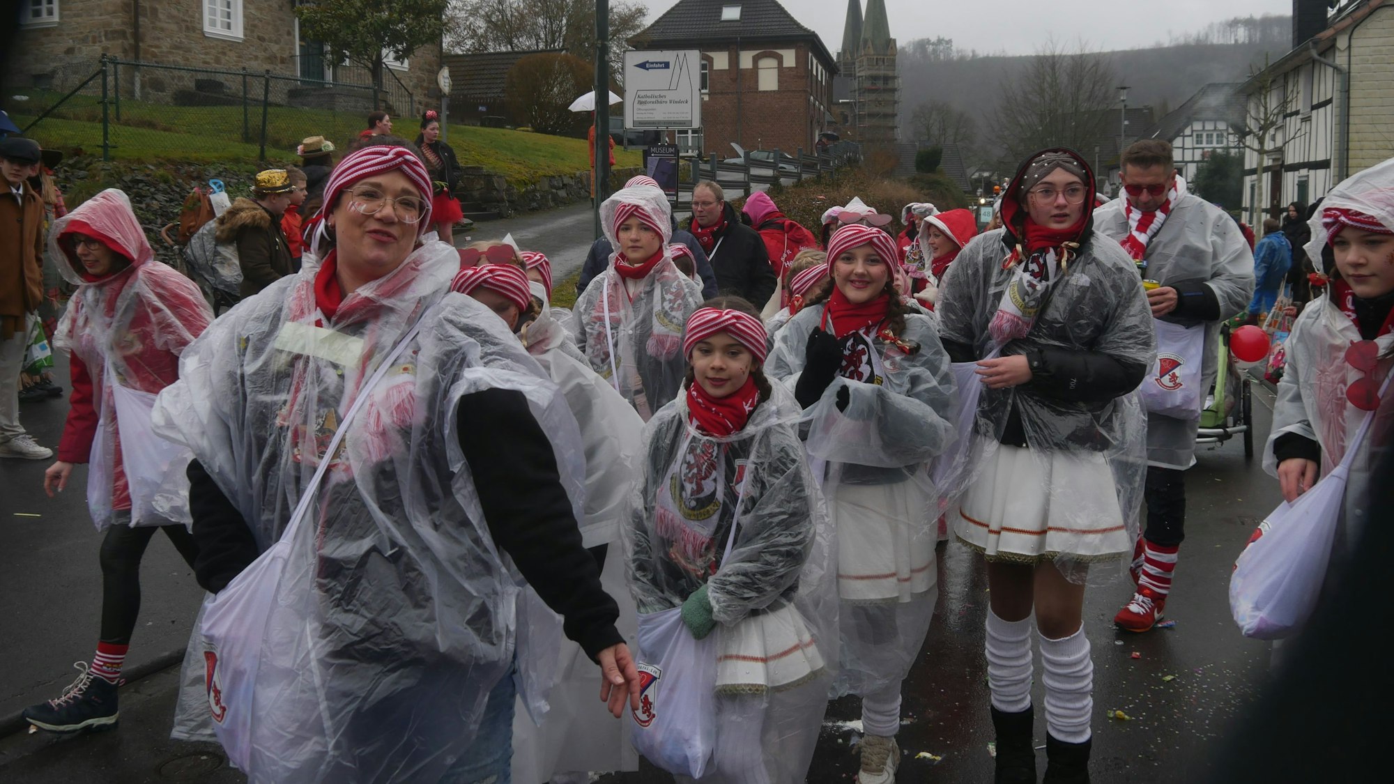 Die KG Schladern im Dattenfelder Karnevalszug