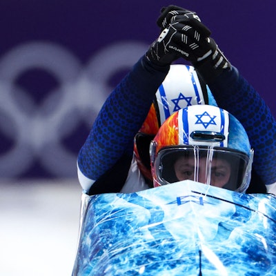 Adam Edelman und Menachem Chen bei den Olympischen Winterspielen in Cortina d'Ampezzo.