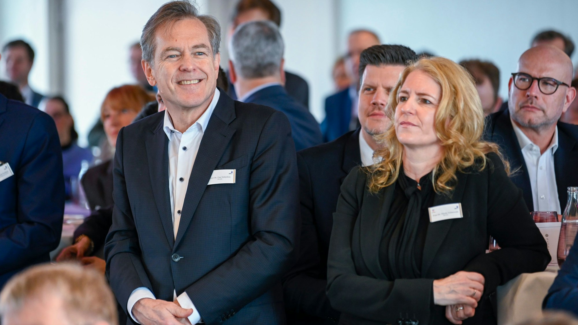 18.02.2026, Köln: Der Verein Arbeitgeber Köln und der Telekommunikationsanbieter Netcologne veranstalten ein Katerfrühstück. Foto: Uwe Weiser
