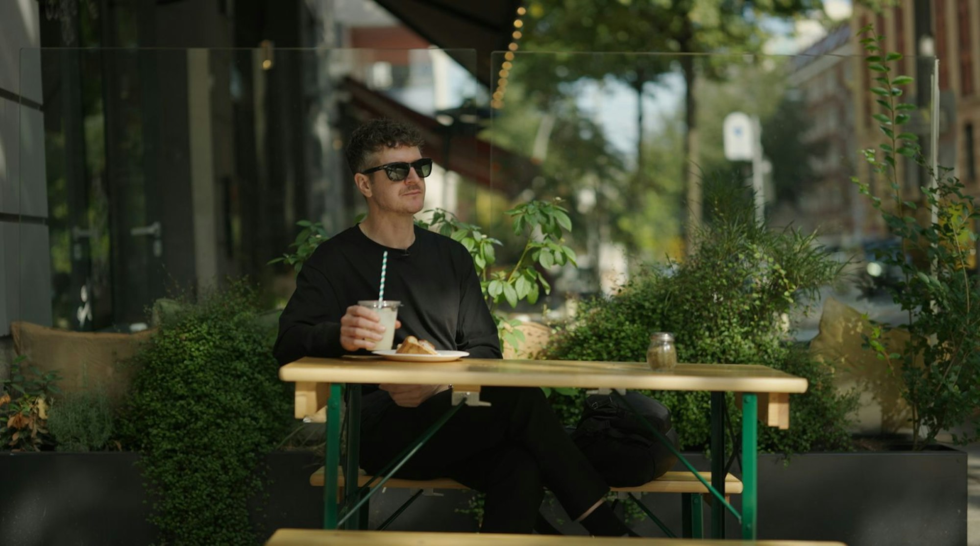 Heute blickt Nils Binnberg anders auf das Thema Ernährung. (Bild: WDR/Leo Adass)