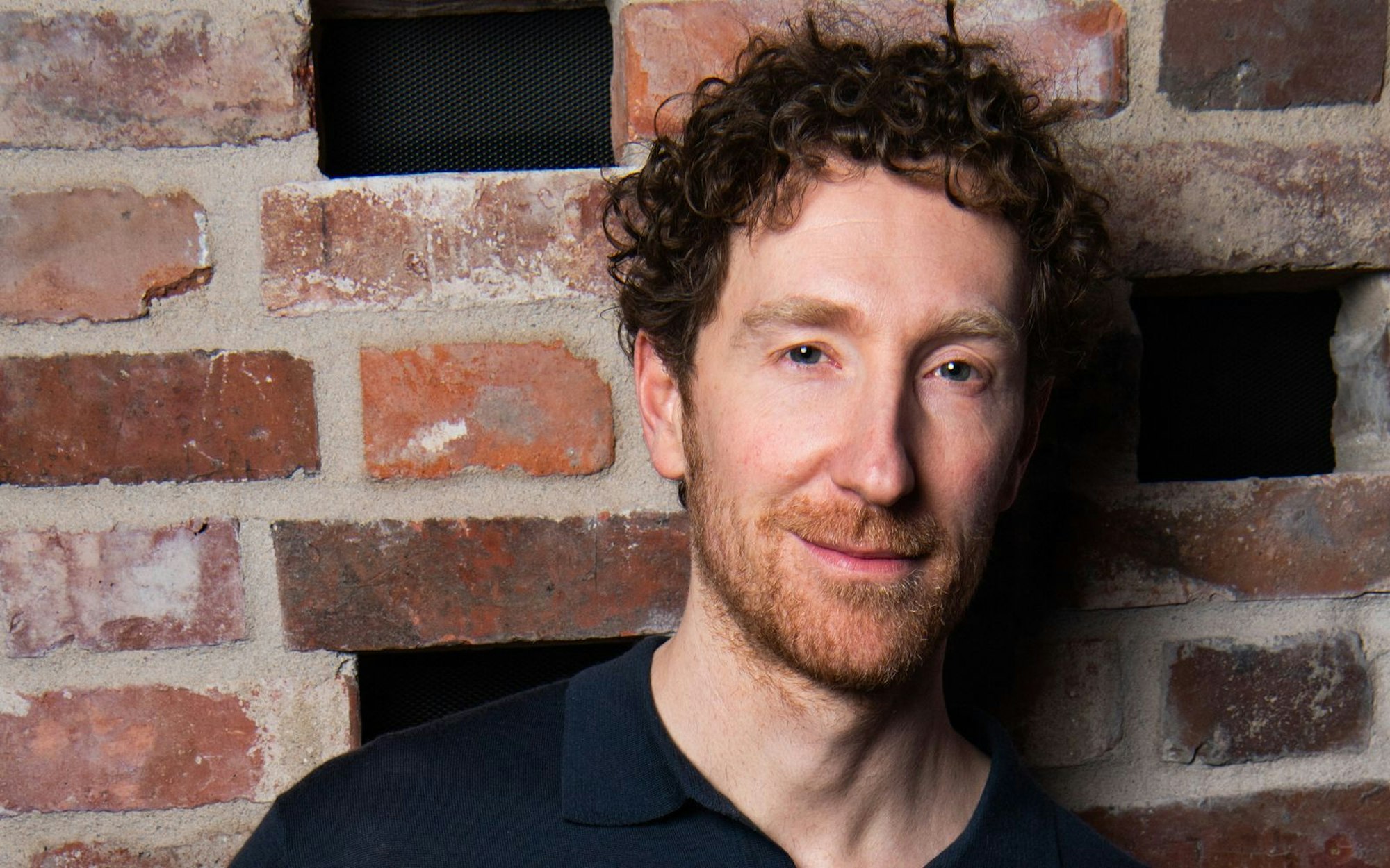 Louis Klamroth lobte das ZDF für den Umgang mit der KI-Panne im „heute journal“. (Bild: 2025 Getty Images/Matthias Nareyek)